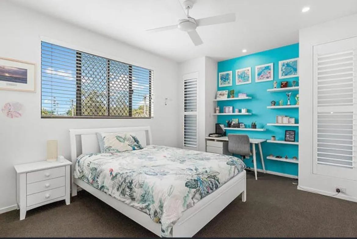 Currimundi Luxe House - Walk To Lake, Beach & Cafes Kawana Waters