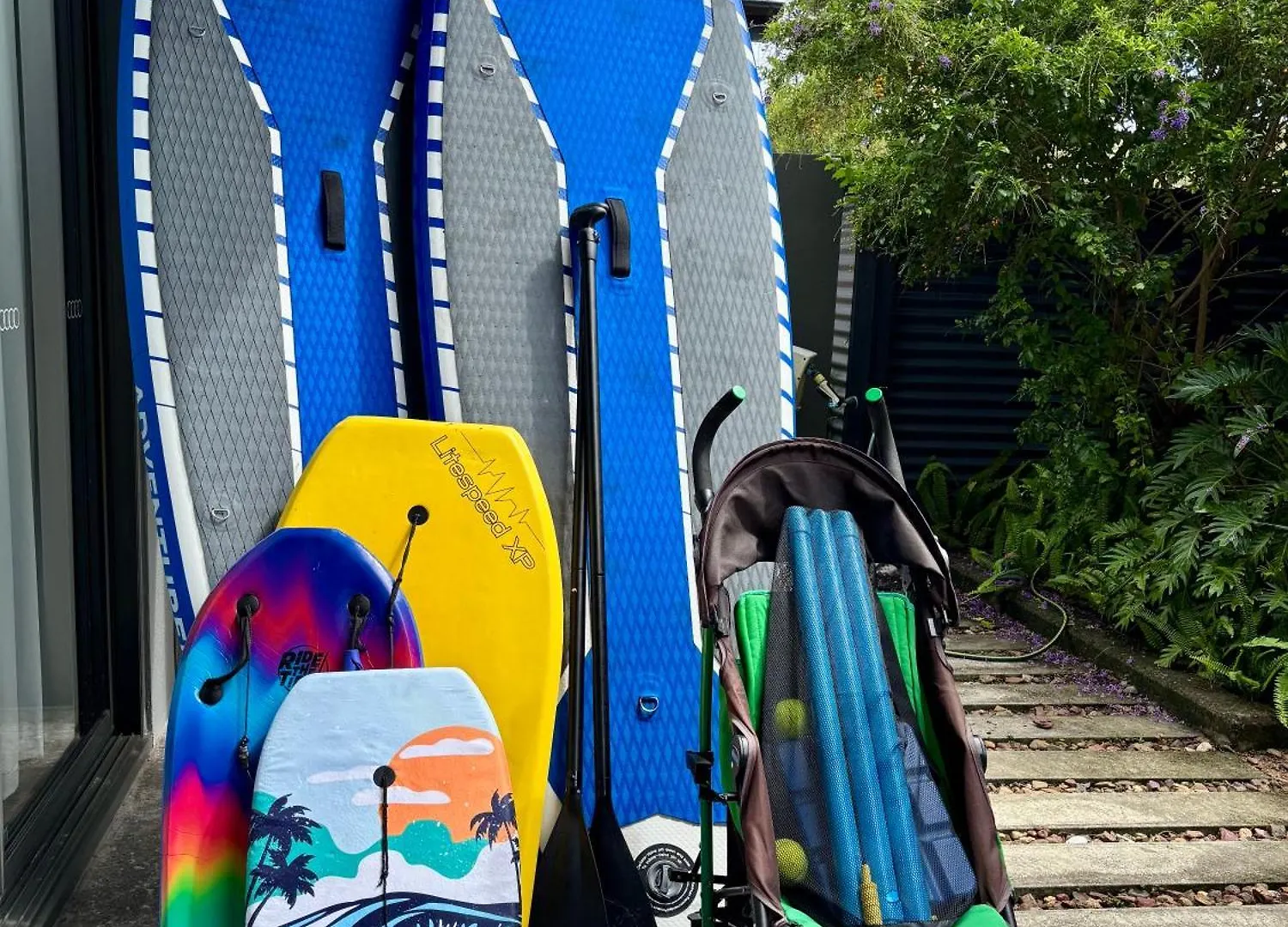 Holiday home Currimundi Luxe House - Walk To Lake, Beach & Cafes Kawana Waters